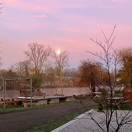 Moon River Chambre D'Hote Saint-Junien Eksteriør bilde